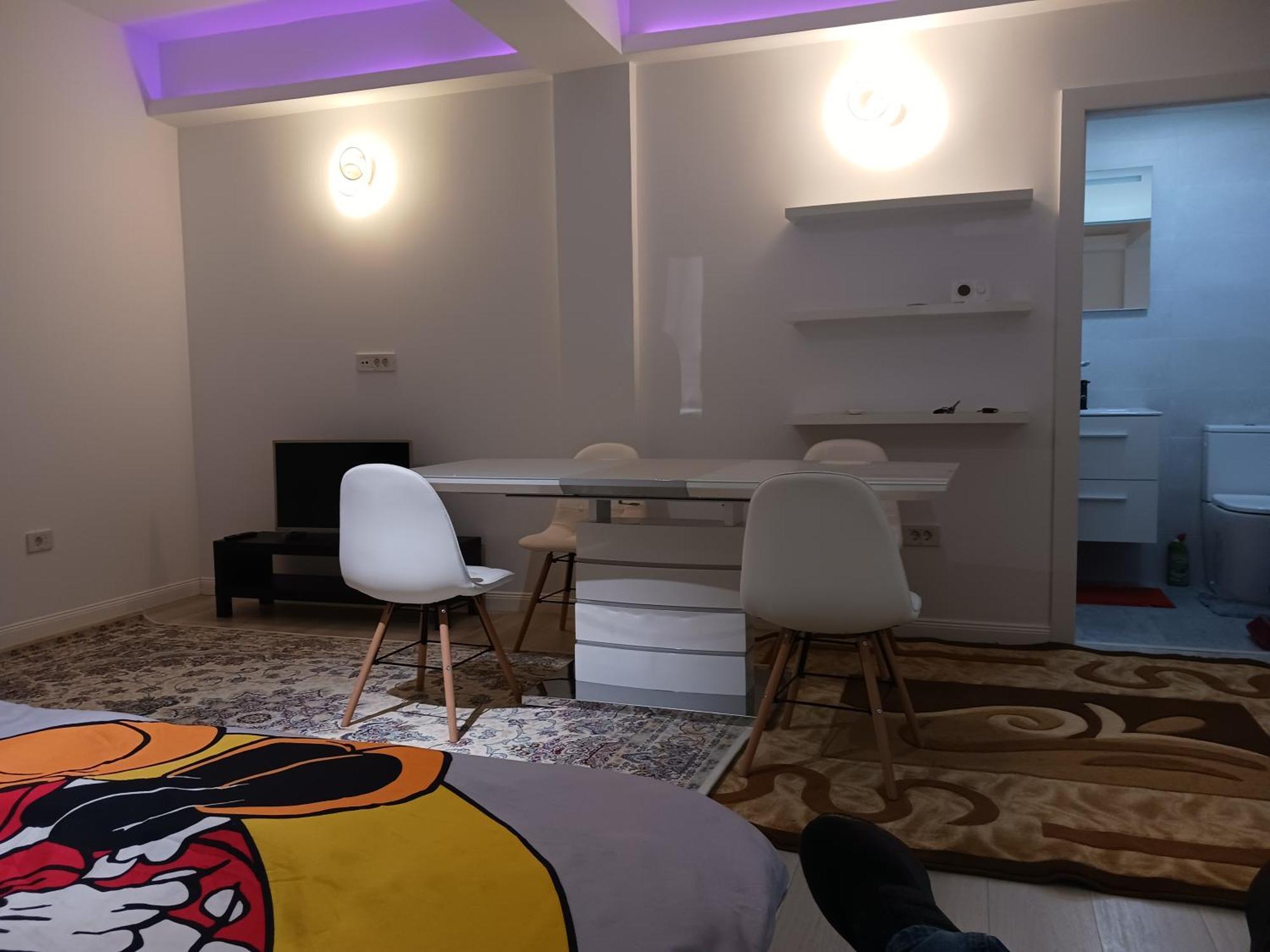 דירות בוקרשט Myky Mouse Nu Primesc Santieristi Si Petrecareti מראה חיצוני תמונה